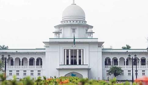 দুদকের মামলায় ভিন্নমত, জ্যেষ্ঠ বিচারপতির এজলাস ত্যাগ