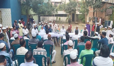 ফতুল্লা ইউনিয়নে মেম্বার প্রার্থী জুলহাস মিয়ার নির্বাচনী উঠান বৈঠক 