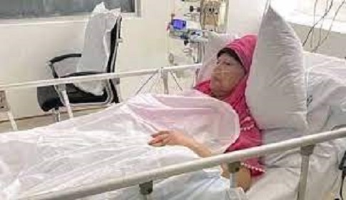 খালেদা জিয়ার সুচিকিৎসার জন্য বিদেশে যেতে দেওয়া উচিত