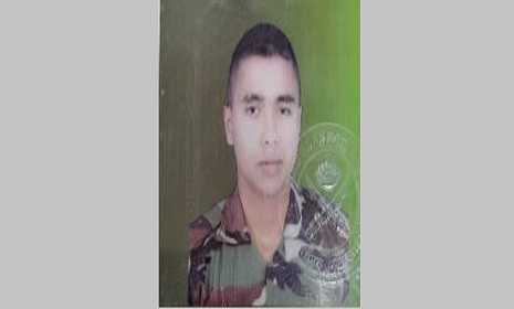নোয়াখালীতে মর্মান্তিক সড়ক দুর্ঘটনায় সেনা সদস্য নিহত