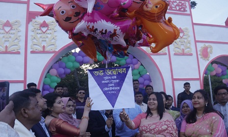 বাহারি পণ্যের স্টল নিয়ে মৌলভীবাজারে মাসব্যাপী পুনাক মেলা শুরু