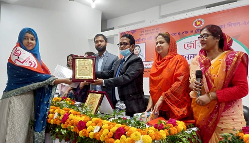 ভৈরবে ৫ জয়িতাকে সংবর্ধনা