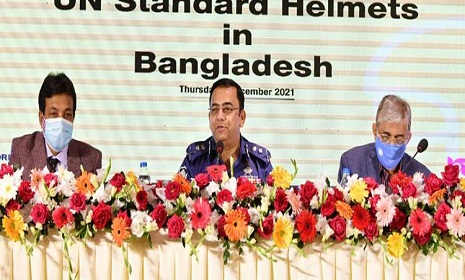 চালকদের মানসম্মত হেলমেট ছাড়া রাস্তায় বের না হওয়ার আহ্বান