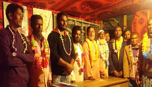 কেন্দুয়ায় নির্মাণ শ্রমিক ইউনিয়নের নতুন কমিটি গঠন