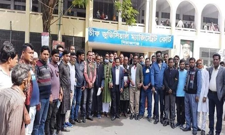 ডা: মুরাদ হাসানের বিরুদ্ধে সিরাজগঞ্জে মানহানি মামলা