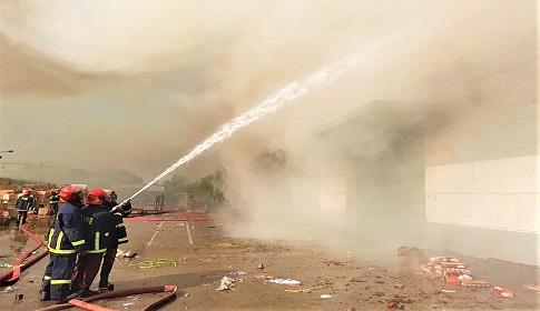টাঙ্গাইলে নাসির গ্লাস কারখানার আগুন ১৫ ঘণ্টা পর নিয়ন্ত্রণে