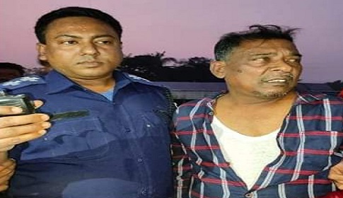 সোনারগাঁয়ে পুলিশ পরিচয়ধারী দুই প্রতারক আটক