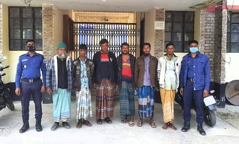 সালথায় পুলিশের অভিযানে ৫ আসামী গ্রেফতার