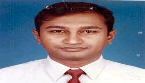 নওগাঁয় নবাগত ডিসি মেহেদী হাসানের যোগদান