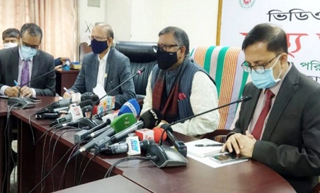 ‘করোনা মোকাবিলায় নিজেদের সুরক্ষা নিজেদেরই দিতে হবে’