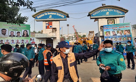 কঠোর নিরাপত্তায় চলছে শিল্পী সমিতির নির্বাচন