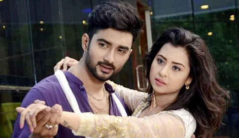 এবার ‘বিট্রে’ সিনেমায় জুটি বাঁধলেন রোশান-বুবলী