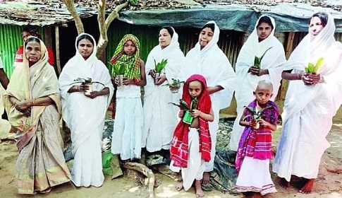 চকরিয়ার সেই পরিবারটির পাশে প্রধানমন্ত্রীকে দাঁড়ানোর দাবি