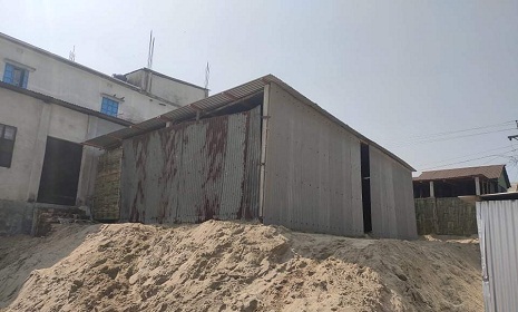 সোনারগাঁয়ে জমি দখলে নিতে নবাগত ইউপি মেম্বারদের বালু ভরাট!