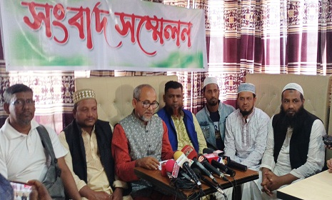 বেফাঁস মন্তব্যের দায় নিয়ে লায়ন বাবুল এর সাংবাদিক সম্মেলন