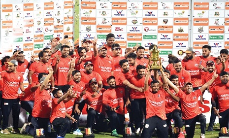বরিশালকে হারিয়ে চ্যাম্পিয়ন কুমিল্লা