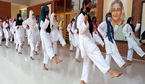 ভোলার তজুমদ্দিনে আত্মরক্ষায় কারাতে প্রশিক্ষণ