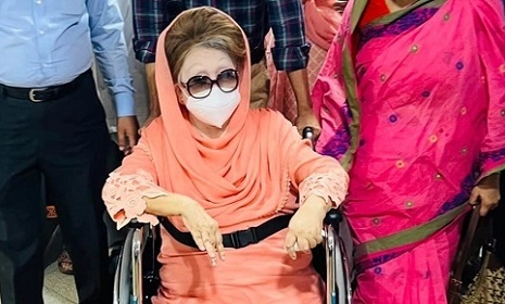 আজ বুস্টার ডোজ নেবেন খালেদা জিয়া