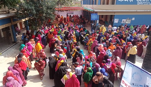 নারায়ণগঞ্জে ২১৭ কেন্দ্রে করোনার ভ্যাকসিন প্রদান