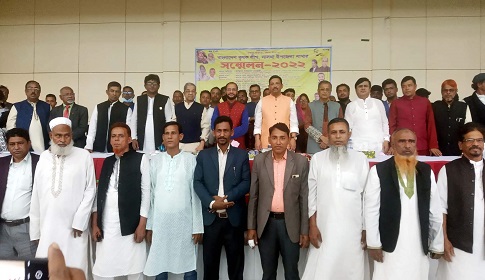সালথা উপজেলা কৃষকলীগের সভাপতি সেলিম, সম্পাদক আমিন 
