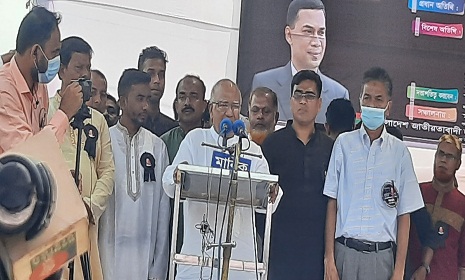 ‘এ সরকারকে হটানো ছাড়া জনগণ ভোট দিতে পারবেনা’