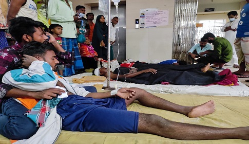 সিরাজগঞ্জে কালবৈশাখী ঝরে ২০ নির্মাণ শ্রমিক আহত