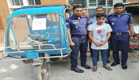 এক খুনের রহস্য উদঘাটন করতে গিয়ে জোড়া খুনের রহস্য উদঘাটন