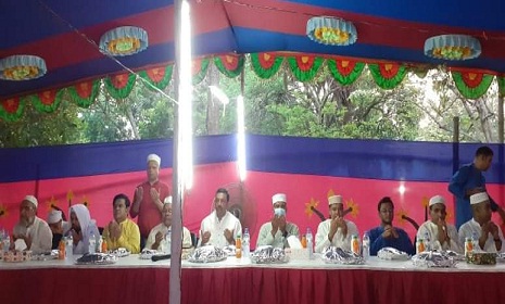 সংসদ উপনেতার বাড়িতে ইফতার- মাহফিল অনুষ্ঠিত