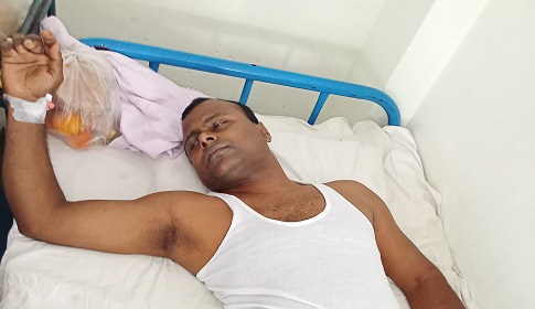 বোয়ালমারীতে কলেজ অধ্যক্ষকের বিরুদ্ধে প্রভাষককে লাঞ্ছিতের অভিযোগ