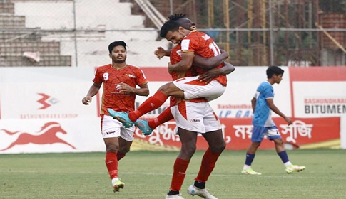 বারিধারার জালে কিংসের গোলবৃষ্টি