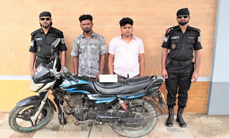 সিরাজগঞ্জে হেরোইনসহ দুই মাদক ব্যবসায়ী আটক