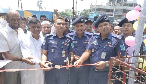 মদনপুর পুলিশ বক্সের উদ্বোধন করলেন এসপি জায়েদুল আলম