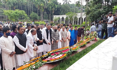 কাজী নজরুলের জন্মজয়ন্তীতে সর্বস্তরের শ্রদ্ধা