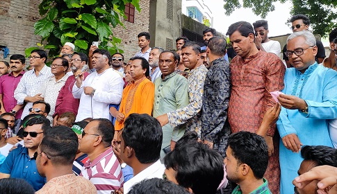 ‘খালেদা-তারেককে নিয়ে কটুক্তি করে ক্ষমতায় টিকে থাকা যাবে না’
