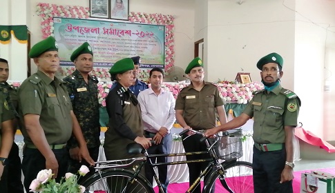 টুঙ্গিপাড়ায় আনসার ভিডিপি উপজেলা সমাবেশ