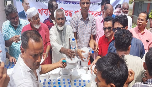 মৌলভীবাজারে পানিবন্দি দেড় হাজার মানুষকে খাবার দিলো বিএনপি
