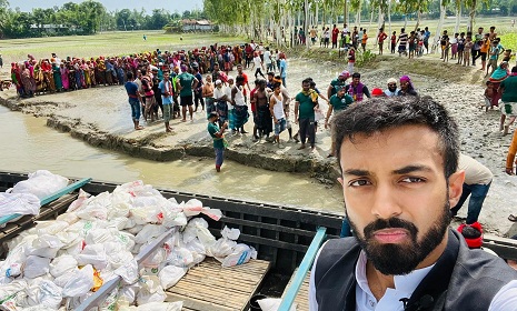 ১০০ গরু নিয়ে সিলেটবাসীর পাশে ফারাজ করিম 