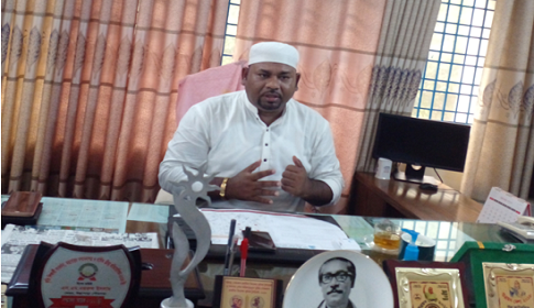 বীর মুক্তিয়োদ্ধাদের পৌর কর মওকুফ করলেন মেয়র নজরুল