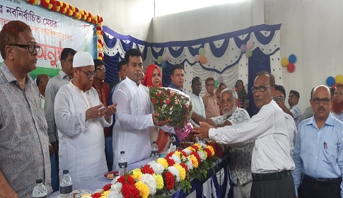 মেহেরপুর পৌরসভার নবনির্বাচিত পরিষদের দায়িত্ব গ্রহণ ও সংবর্ধনা