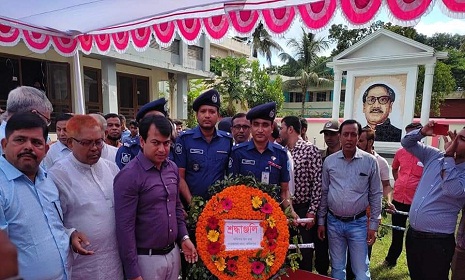 নগরকান্দায় যথাযথ মর্যাদায় বঙ্গমাতার জন্মদিন পালিত