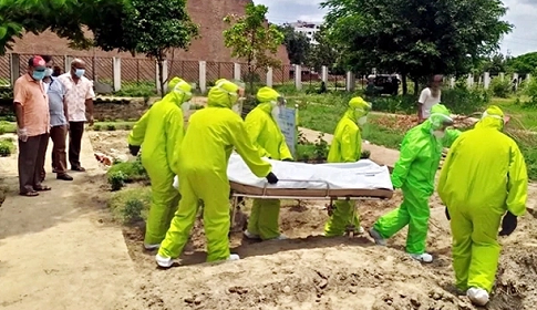 করোনায় আরও দুজনের মৃত্যু, শনাক্ত ২১৮