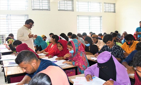 রবীন্দ্র বিশ্ববিদ্যালয়ে বি-ইউনিটের ভর্তি পরীক্ষা অনুষ্ঠিত