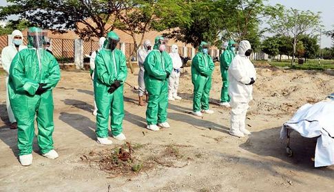 করোনায় আরও দুইজনের মৃত্যু, শনাক্ত ১৫৬