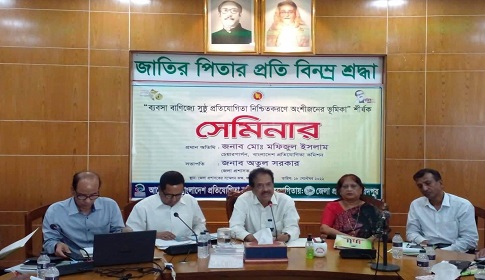 ‘চাল ডিম ও ব্রয়লার মুরগির বাজার খুব অস্থির’