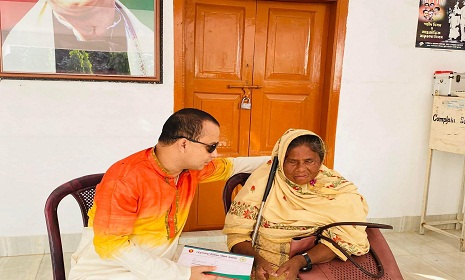 সাভারে গরীব-দুঃখীদের সবচেয়ে কাছের বন্ধু চেয়াম্যান সমর