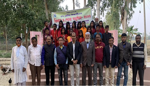 রাণীনগরে ৫ম শ্রেণির শিক্ষার্থীদের বিদায় অনুষ্ঠান