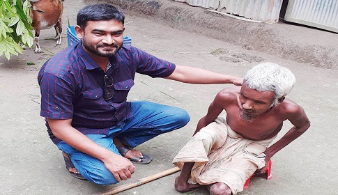 মানুষের পাশে পলাশবাড়ীর তরুণ সাংবাদিক আসাদুজ্জামান রুবেল