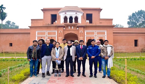 মহম্মদপুরে রাজা সীতারাম রায়ের কাচারী বাড়ী পরিদর্শন করেন মমতার প্রধান উপদেষ্টা আলাপন বন্দ্যোপাধ্যায় 