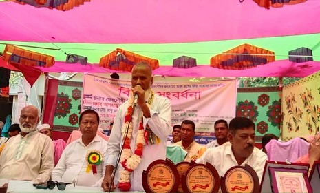 সুবর্ণচরে স্কু্ল শিক্ষকের বিদায় সংবর্ধনা অনুষ্ঠিত