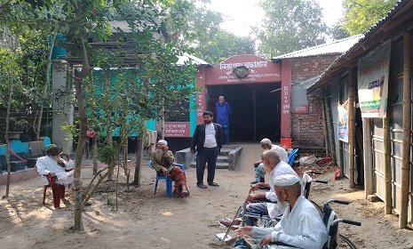 নিরাপদ বৃদ্ধাশ্রমের আশ্রিত আনিসা বাড়ি ফিরে যেতে চায়